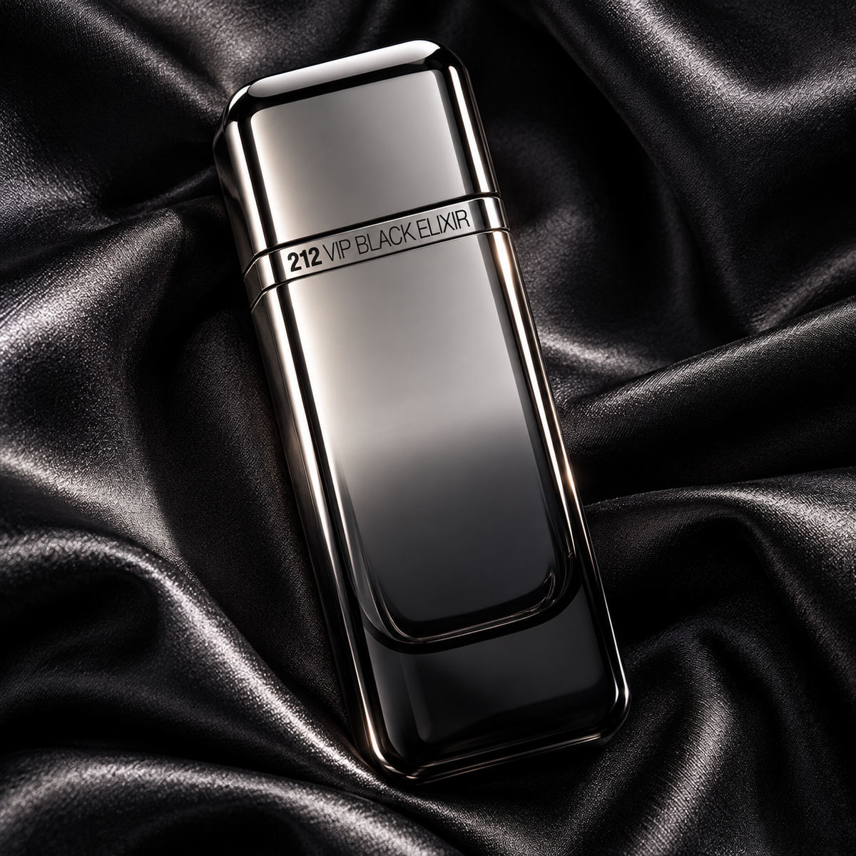 Carolina Herrera 212 VIP Black Elixir – Eau de Parfum – 100 ml / 3.4 fl oz